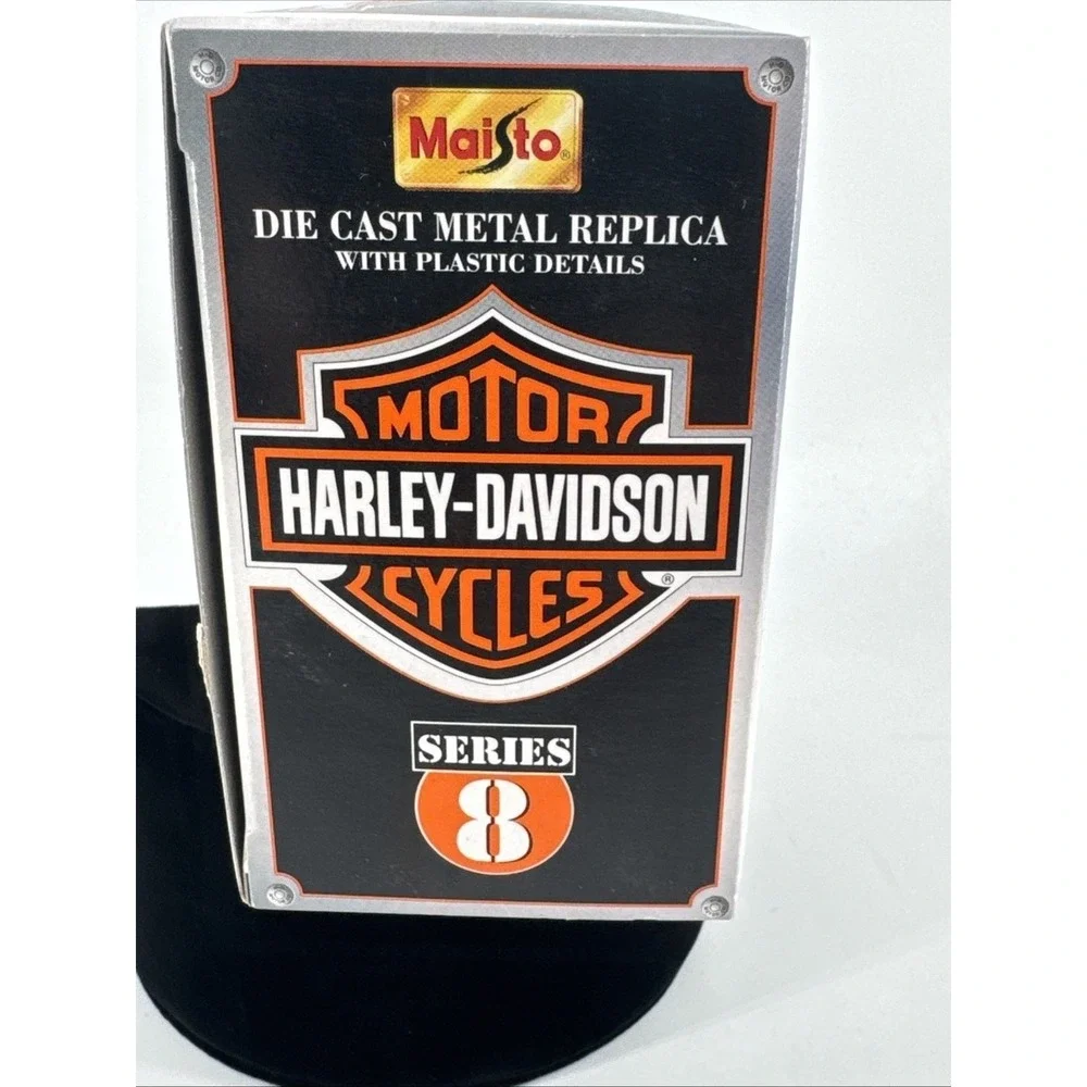 Harley Davidson 1948 FL‎ Panhead 1:18 Die Cast 2000 Maisto Series 8 #31760
